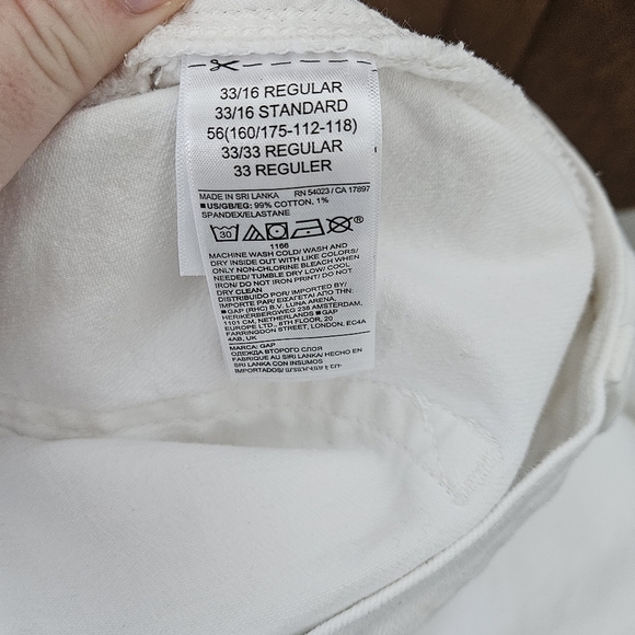 GAP High Rise Stride Wide-Leg Ankle Jeans in Optic White Size 16R - Picture 9 of 10